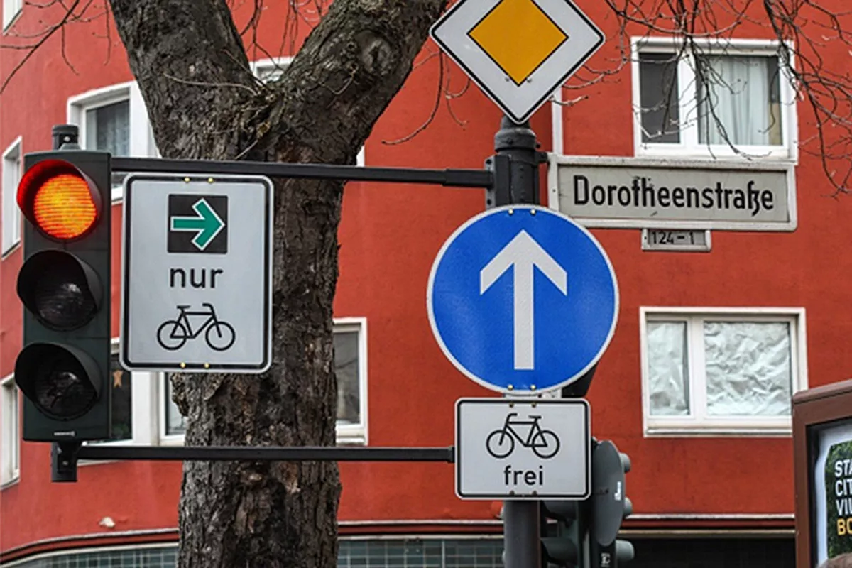 En Alemania experimentan con una señal exclusiva para ciclistas en la ciudad