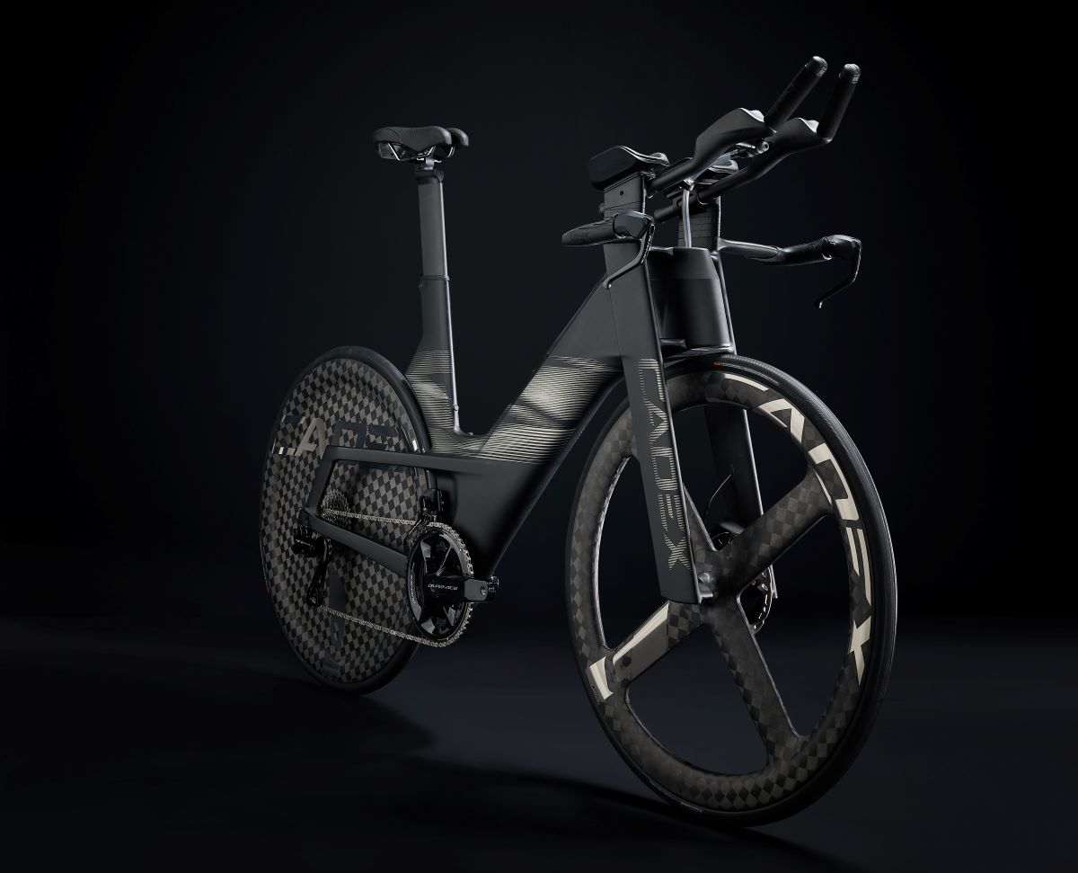 CADEX presenta su primer bicicleta: CADEX Tri, dirigida al triatlón de alta competición