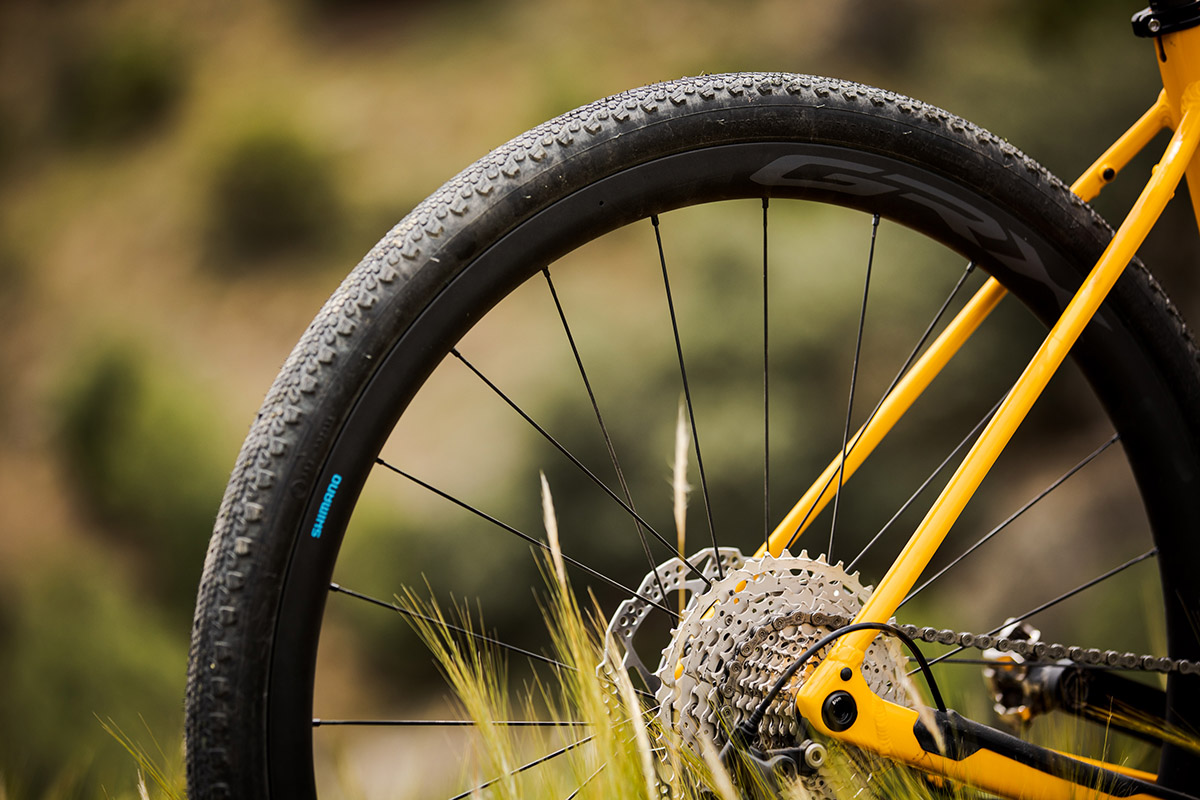 Probamos las ruedas Shimano GRX Carbon (RX870) para gravel y 1,4 kg de peso