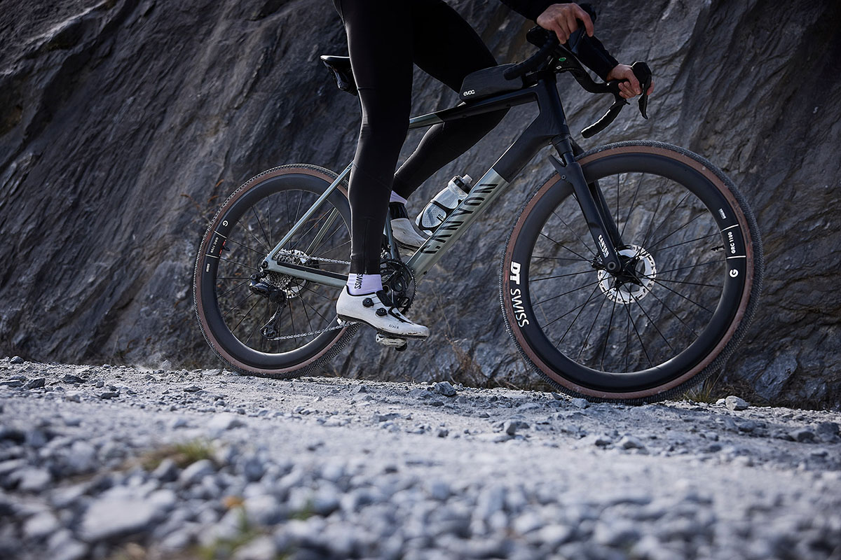 Nueva DT Swiss F 132 One, la primera horquilla de suspensión para gravel de la marca