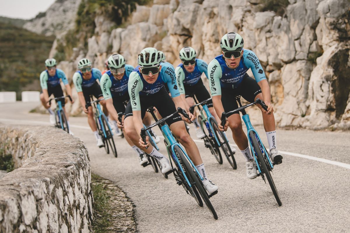 Decathlon AG2R La Mondiale será equipo 100% Decathlon a partir de 2026