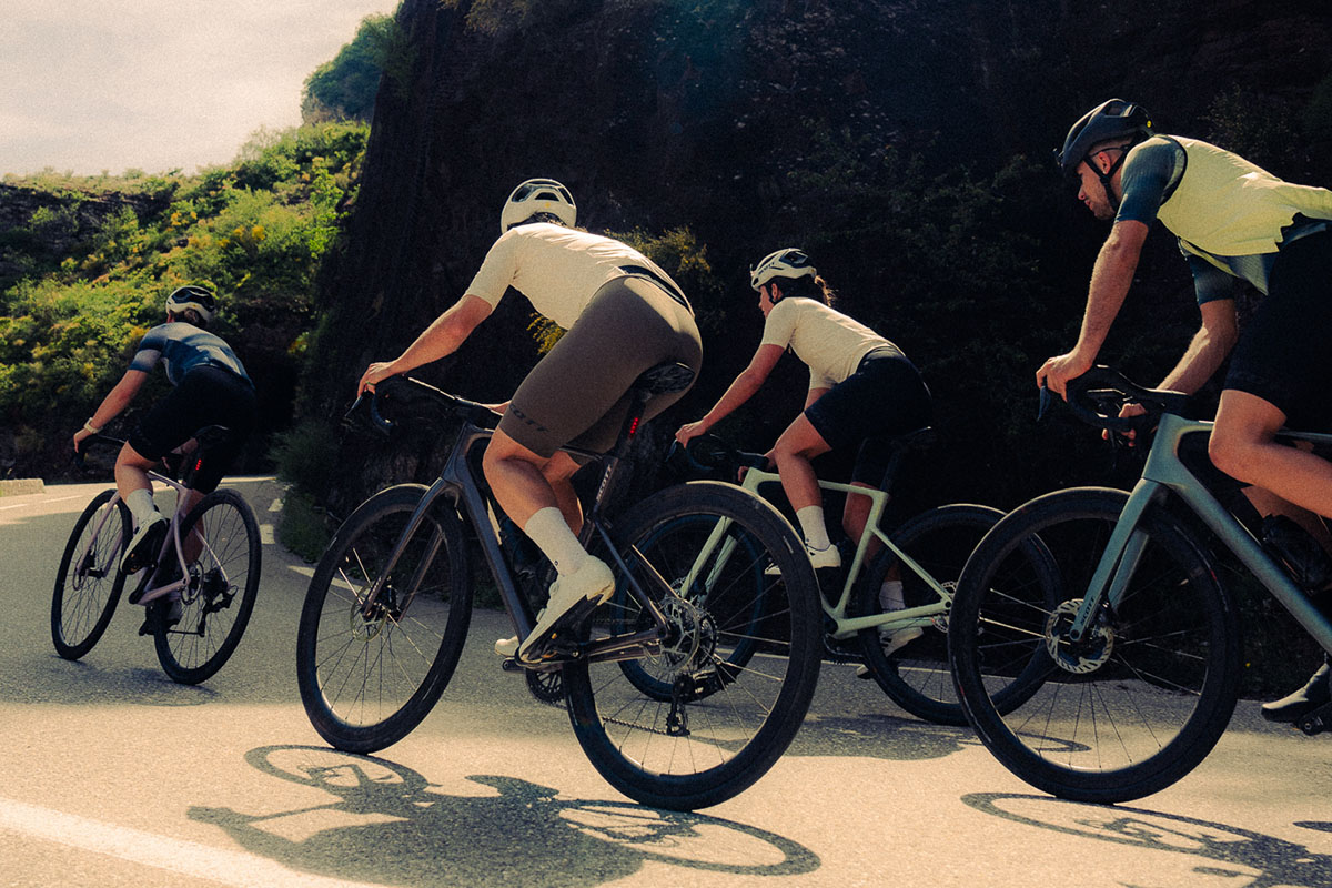 Revolución Gran Fondo: llega la nueva Scott Addict, más cómoda y polivalente