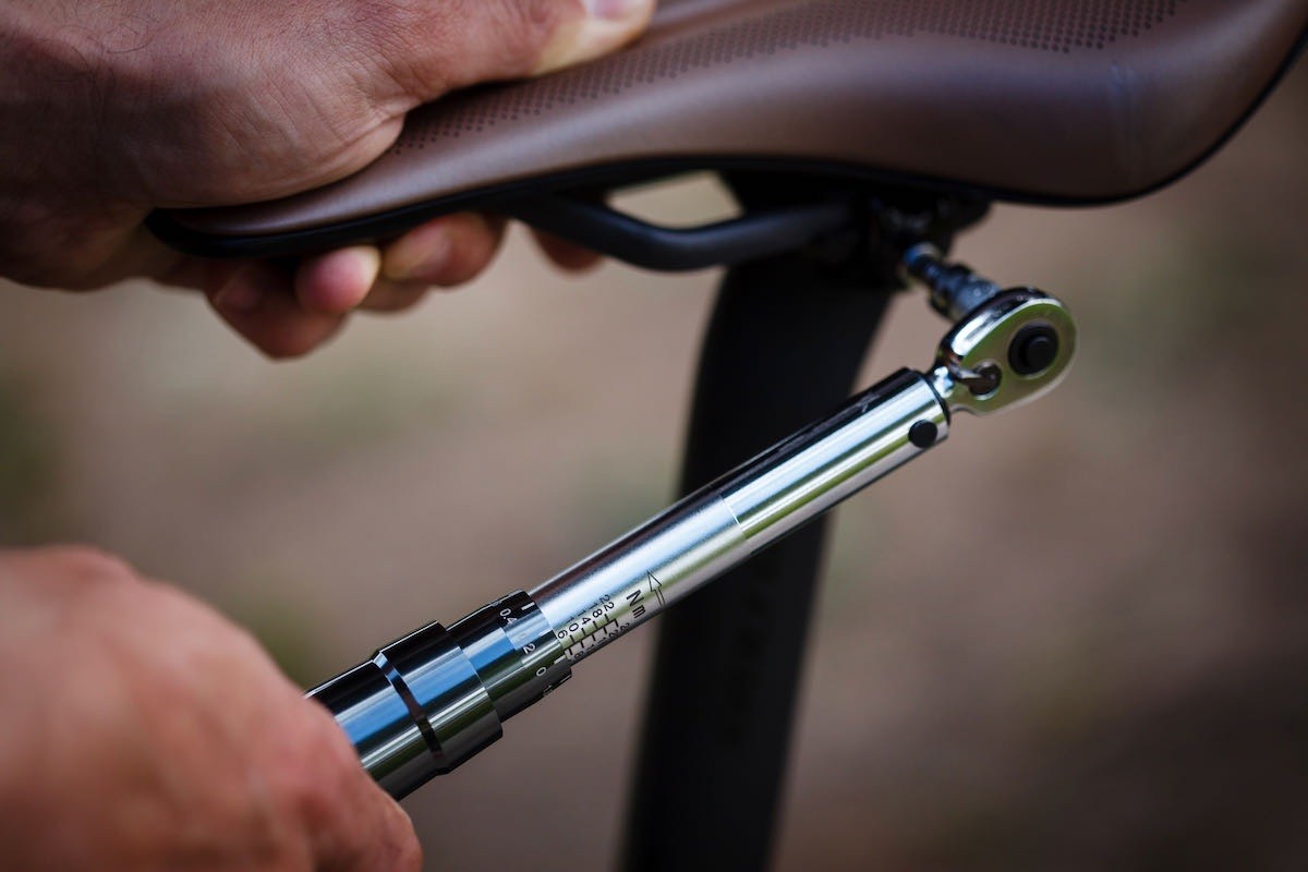 El silencio es velocidad: 10 puntos para eliminar los crujidos de tu bici