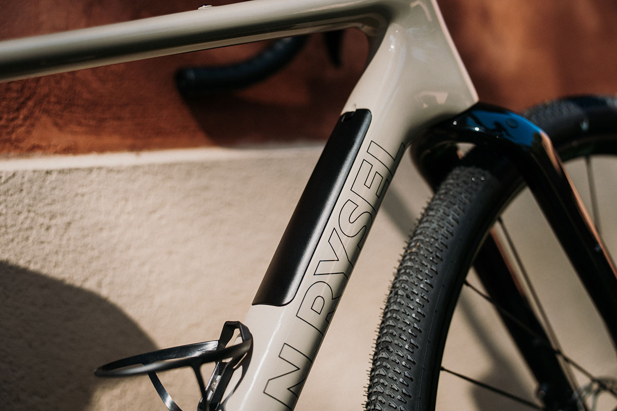 Nuevas VAN RYSEL RCR-G y EDR-G para gravel: rendimiento frente a aventura pura