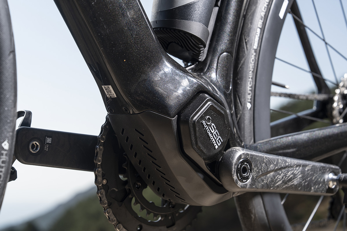 La nueva BH iRS1, con motor SEG BLM, marca una nueva generación de ebikes de carretera