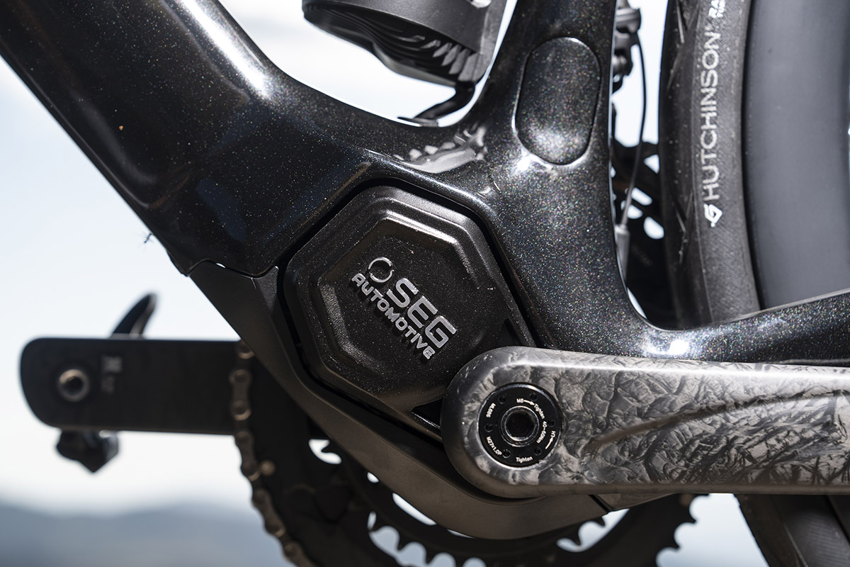 La nueva BH iRS1, con motor SEG BLM, marca una nueva generación de ebikes de carretera
