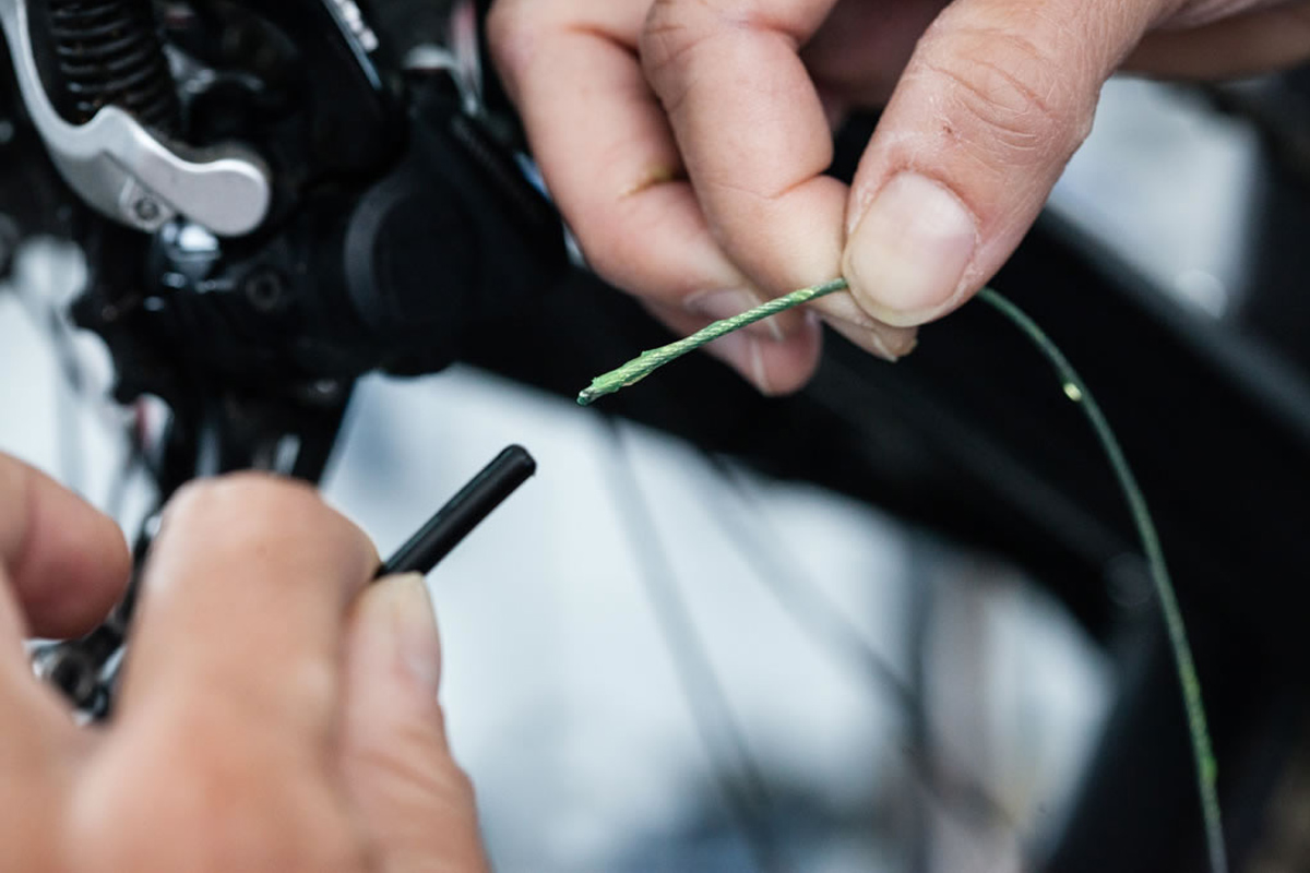 Cambio de los cables de cambio de una bici