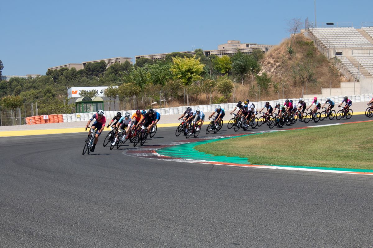 Cheste acoge este fin de semana las 24h Cyclo Circuit, uno de los eventos de ultraciclismo del año