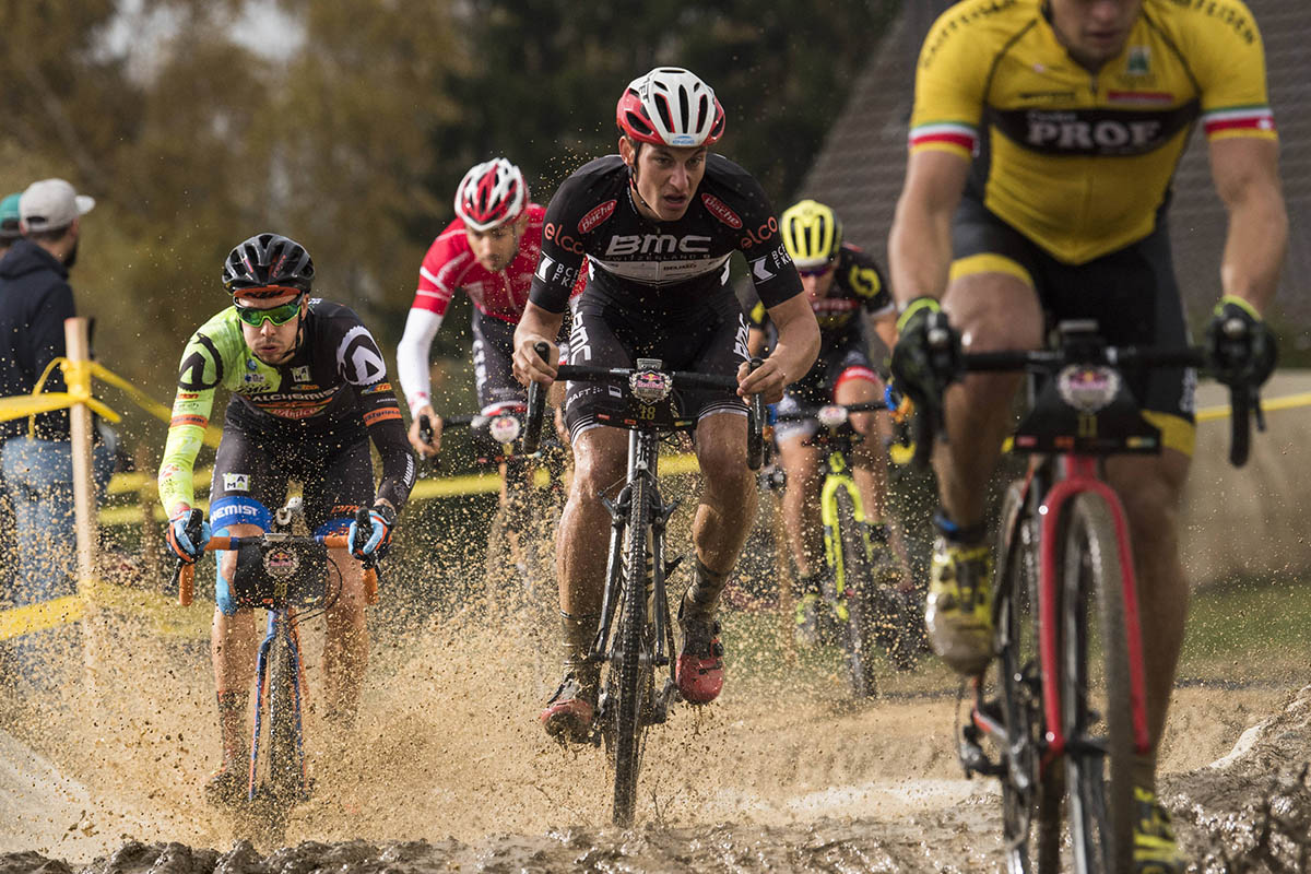 La explosividad de la competición en ciclocross