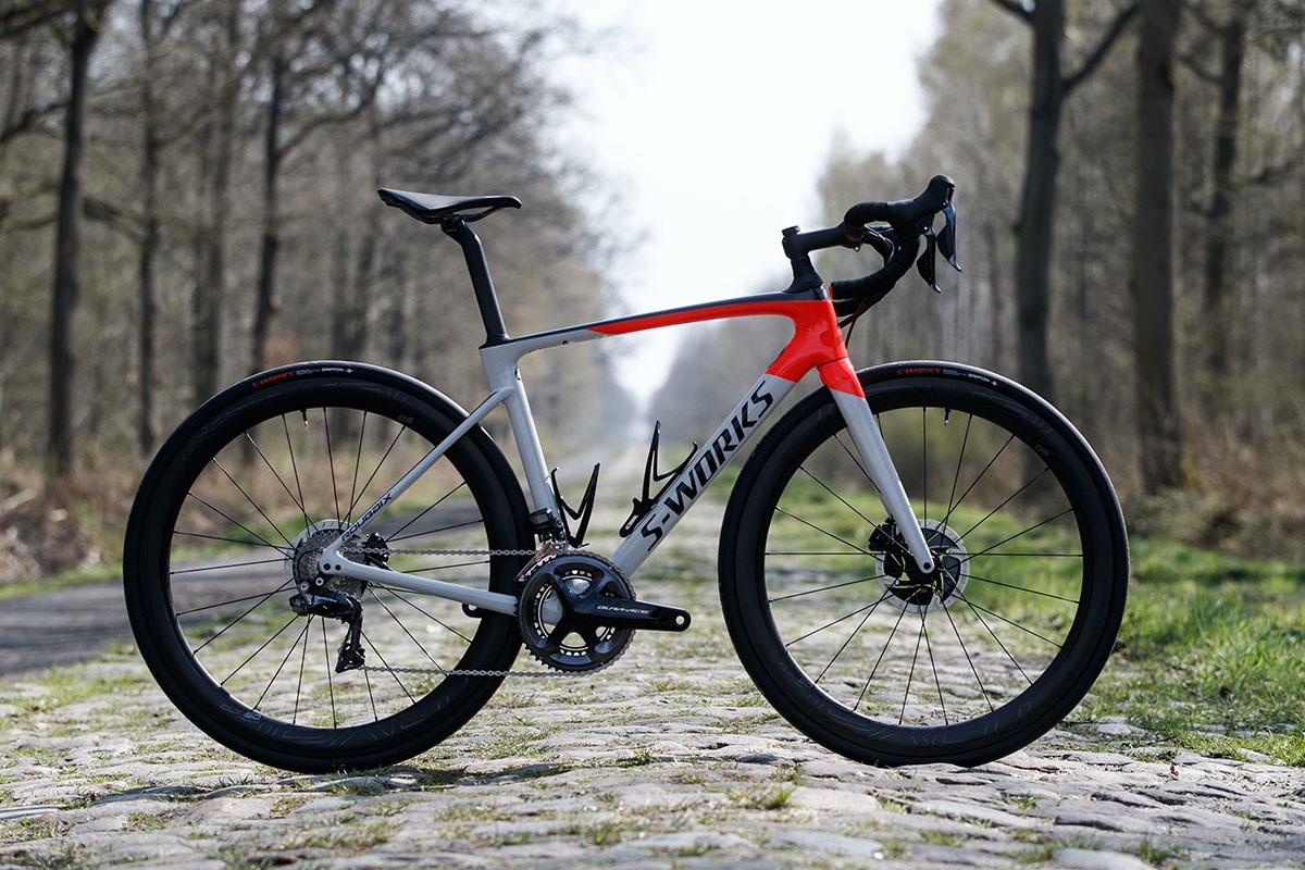 Primeras pedaladas: nueva Specialized Roubaix 2020