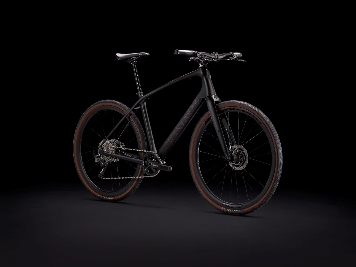 Nueva Trek FX Sport Carbon: la bicicleta 'fitness' de la marca de Waterloo se adentra en el gravel