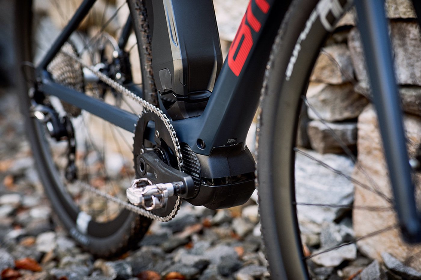 BMC Alpenchallenge AMP Cross, una e-bike para Gravel