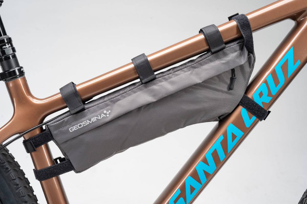 GEOSMINA bikepacking