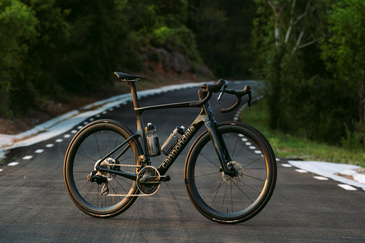 Specialized, Cannondale, MMR, Orbea… las bicis que ya montan los nuevos SRAM Force y Rival de carretera y gravel