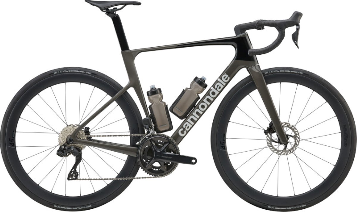 Primeras Pedaladas: Cannondale SuperSix EVO 1 Gen 5, más ligera, aerodinámica... ¿Y rápida?