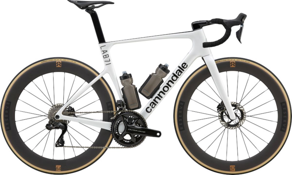 Primeras Pedaladas: Cannondale SuperSix EVO 1 Gen 5, más ligera, aerodinámica... ¿Y rápida?