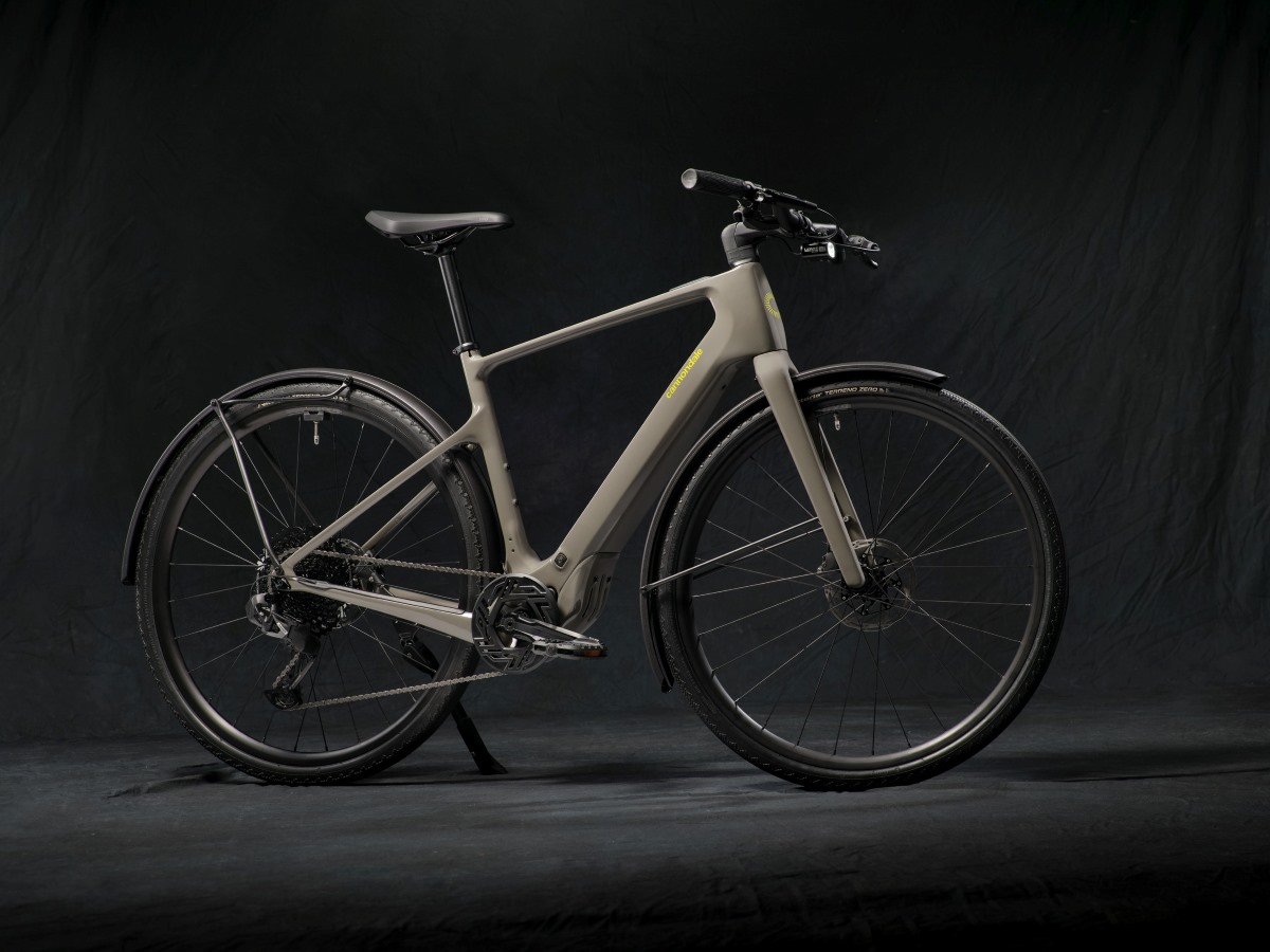 Cannondale Tesoro Neo Carbon, la nueva e-bike urbana de la marca con motor Bosch Performance Line SX 