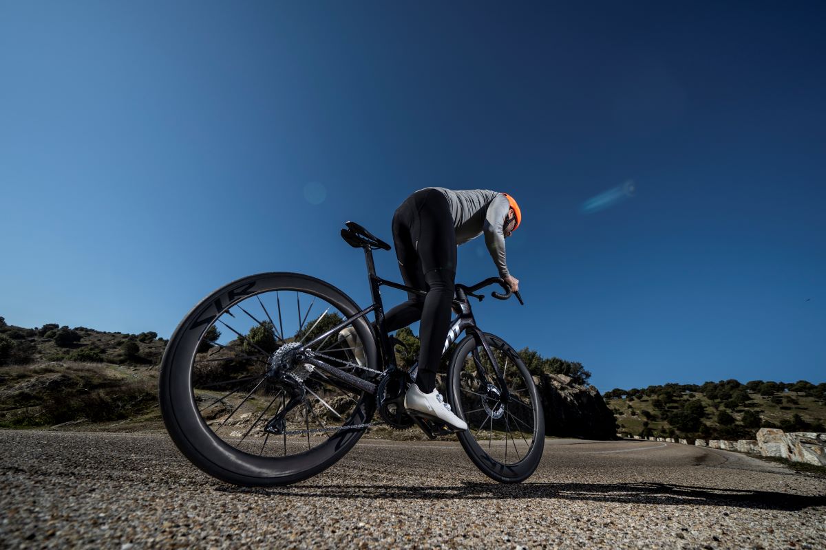 Primeras Pedaladas: Giant Propel Advanced Pro 0 Di2, una aero para todo... ¿Y para todos?