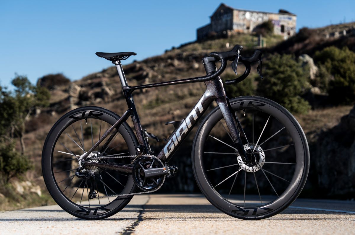Primeras Pedaladas: Giant Propel Advanced Pro 0 Di2, una aero para todo... ¿Y para todos?