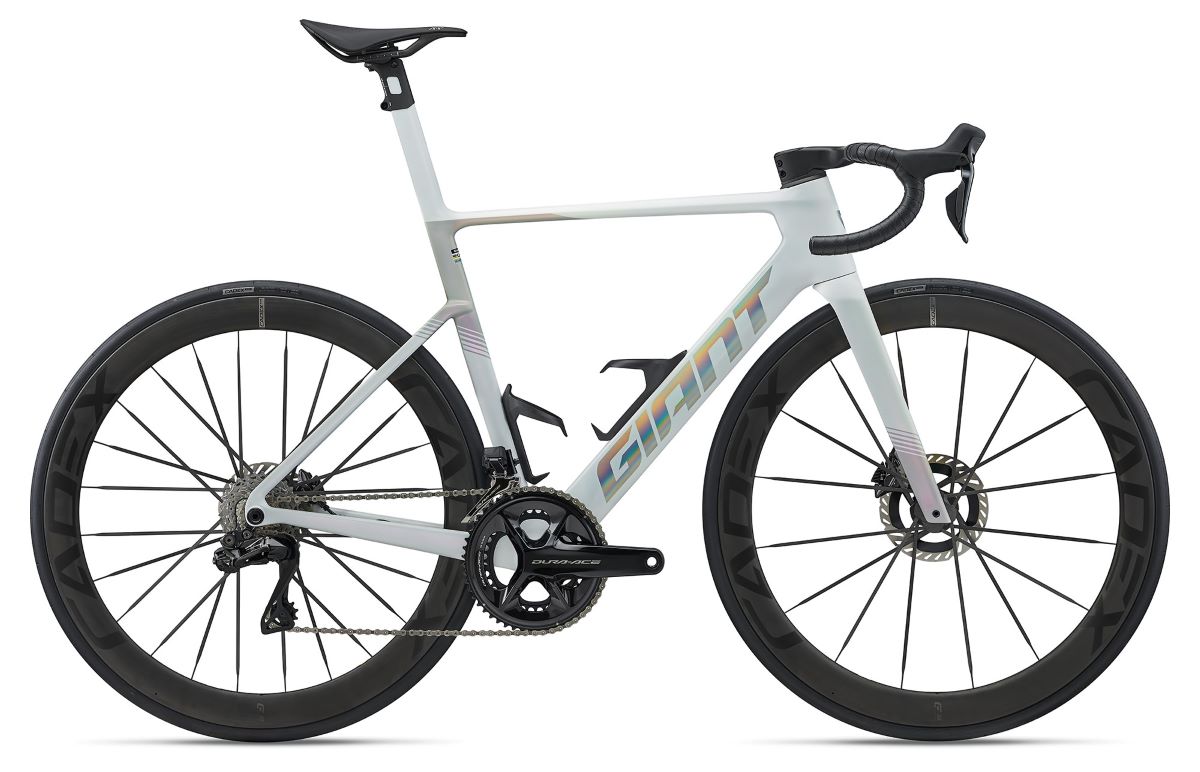 Primeras Pedaladas: Giant Propel Advanced Pro 0 Di2, una aero para todo... ¿Y para todos?
