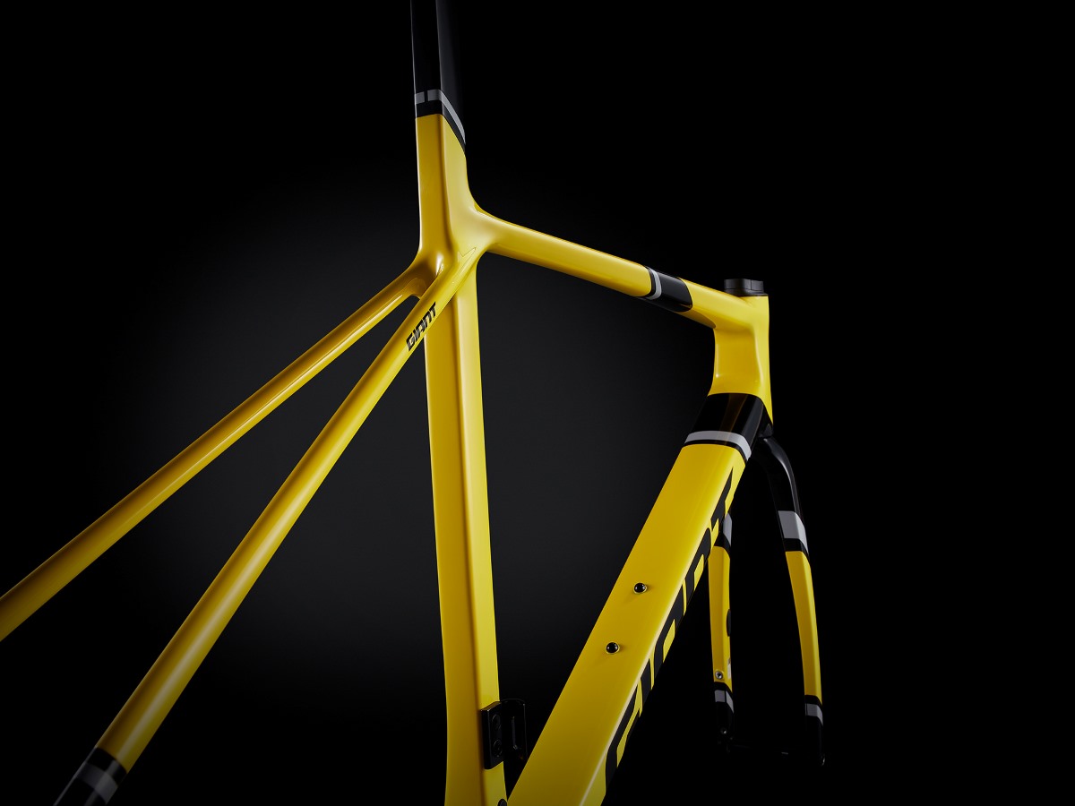 Giant TCR “Legends Edition”: ya puedes conseguir un cuadro histórico