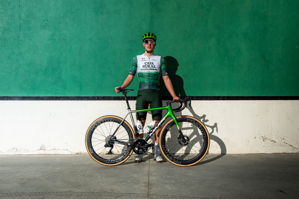 Así es la MMR Adrenaline SL del Caja Rural-Seguros RGA para 2026