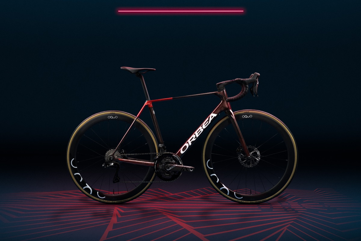 Así son las Orbea Orca del Lotto Dstny 2025, cuyas réplicas ya están disponibles