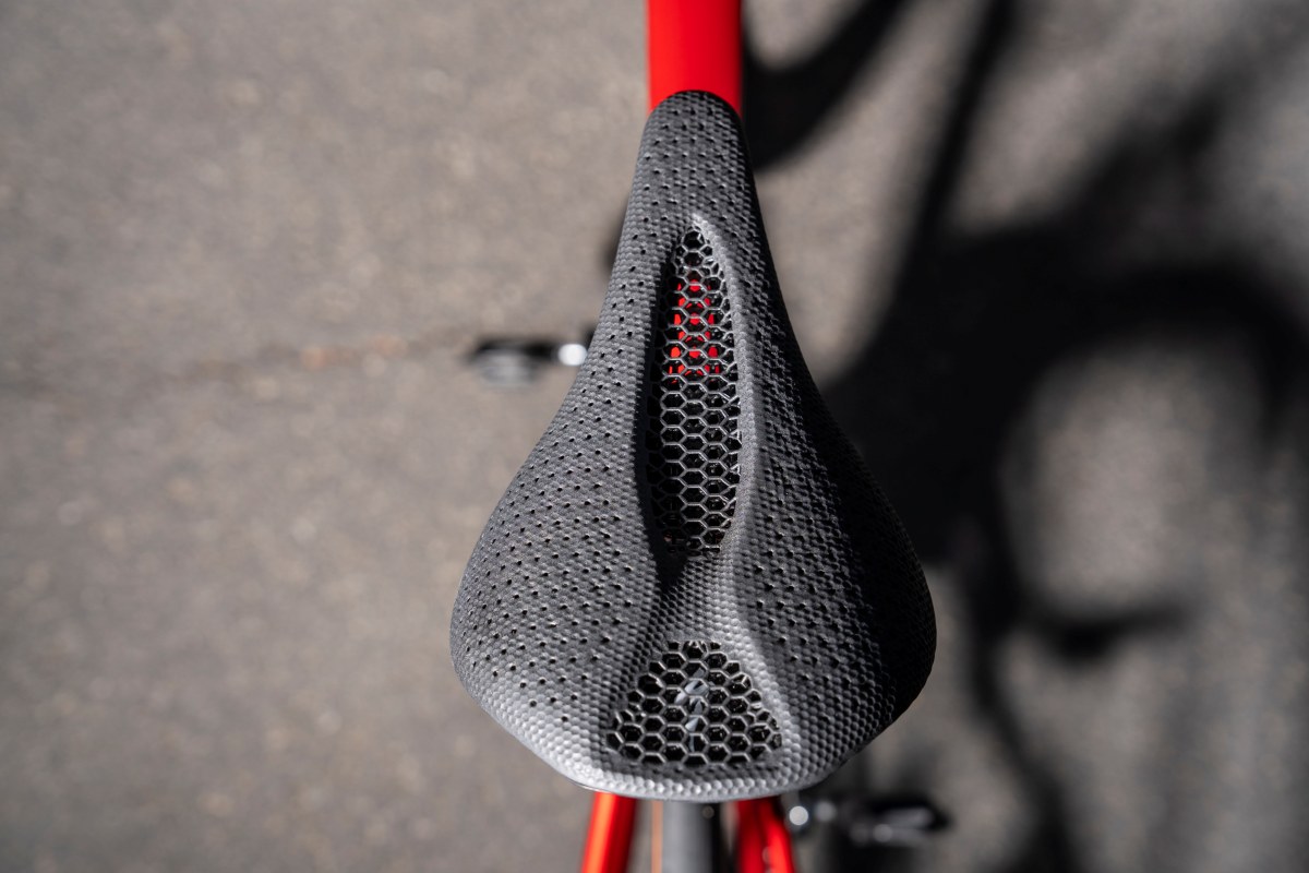 Primeras Pedaladas: nueva S-Works Tarmac SL9 ¿La mejor bicicleta de competición del momento?