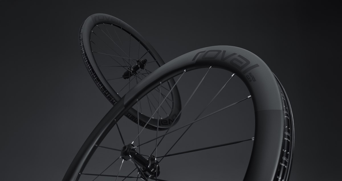 Specialized sorprende con las nuevas Roval Rapide ¡Más perfil en la rueda delantera que en la trasera!