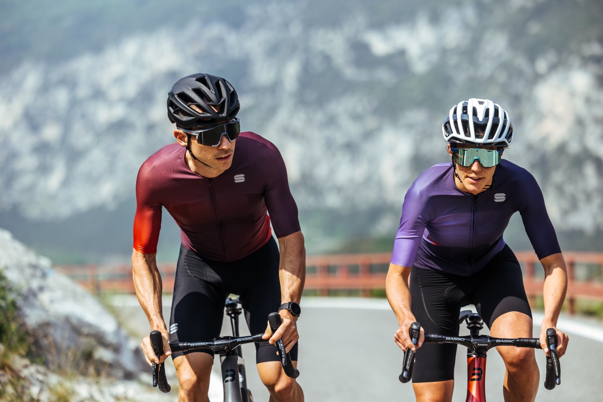 El mono Sportful Bomber Suit, ya disponible para mujer