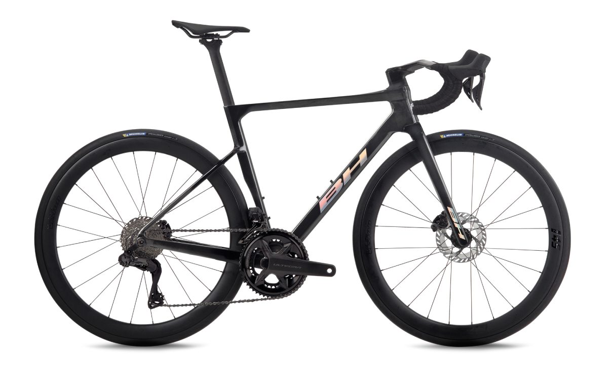 Nueva BH Ultralight 2027: cuadro ‘sub’ 700 g, más aerodinámica y paso de rueda hasta 35 mm 