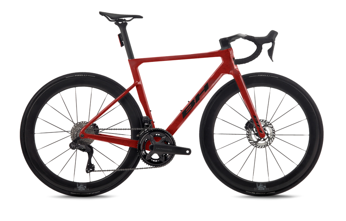Nueva BH Ultralight 2027: cuadro ‘sub’ 700 g, más aerodinámica y paso de rueda hasta 35 mm 