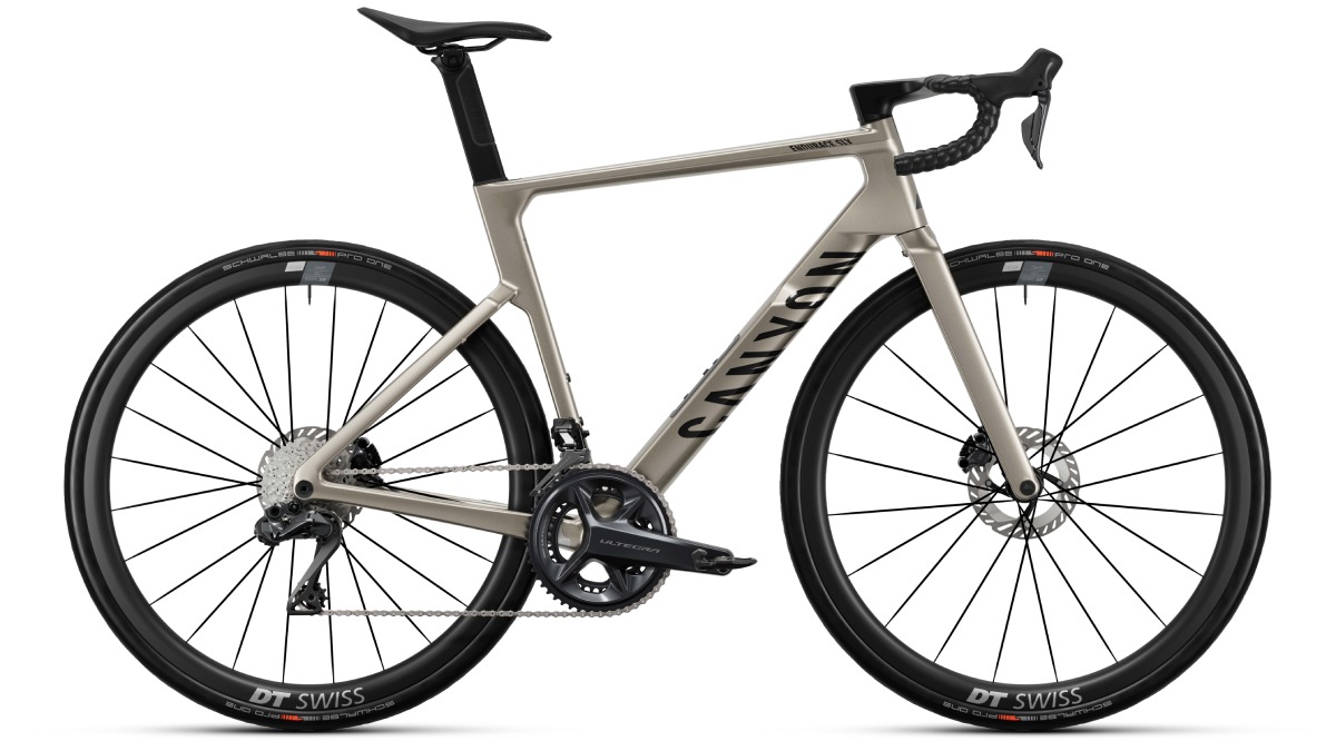 Primeras Pedaladas: Canyon Endurace CF SLX 7 AXS ¡Aero-confortable!