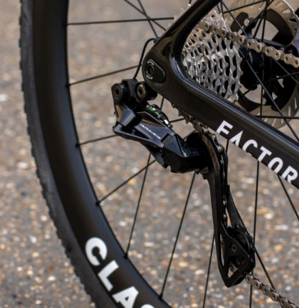 Classified Powershift ya se puede controlar desde manetas Shimano Di2