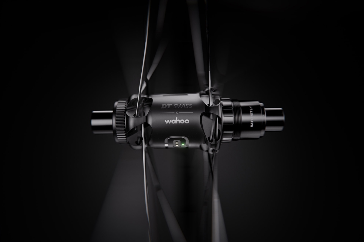 Olvídate de perder la señal GPS: así es el nuevo sensor integrado DT Swiss Trackr Speed by Wahoo