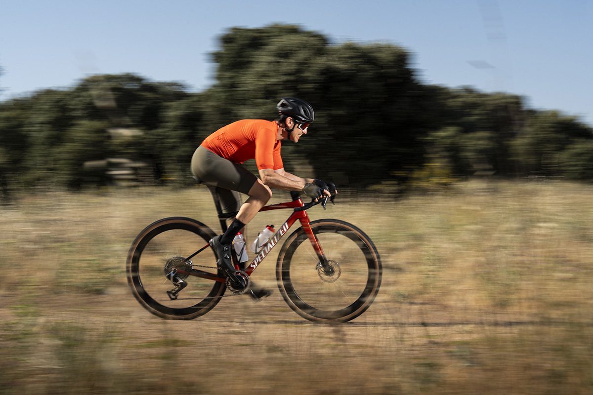 ¿Puede una bici de gravel servir para (casi) todo?