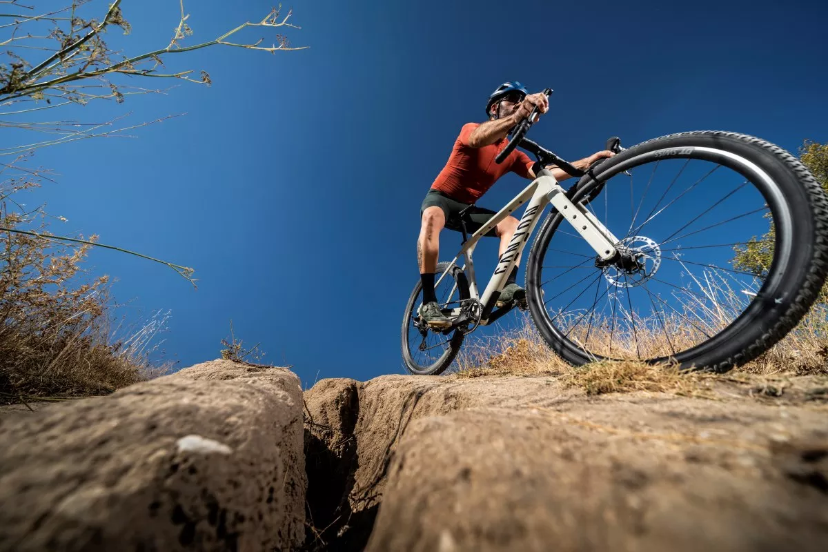 ¿Puede una bici de gravel servir para (casi) todo?