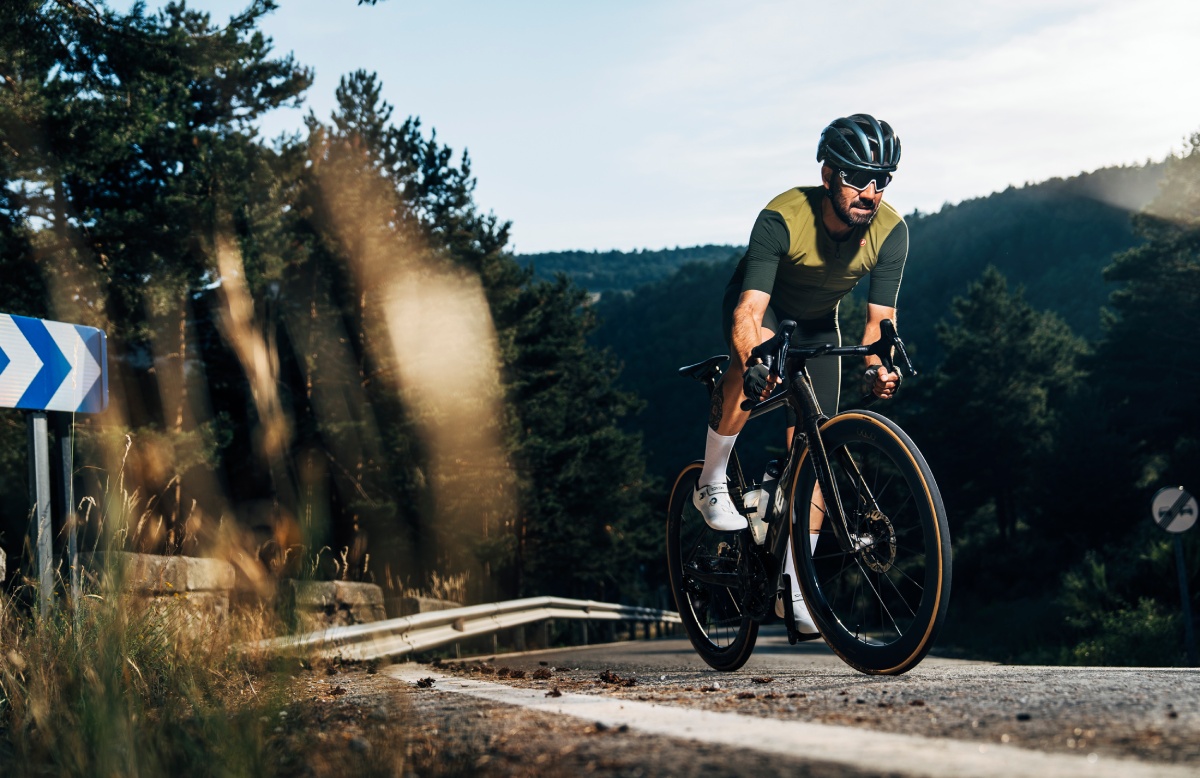 Probamos la nueva Orbea Orca Aero, más rápida, estable y ligera