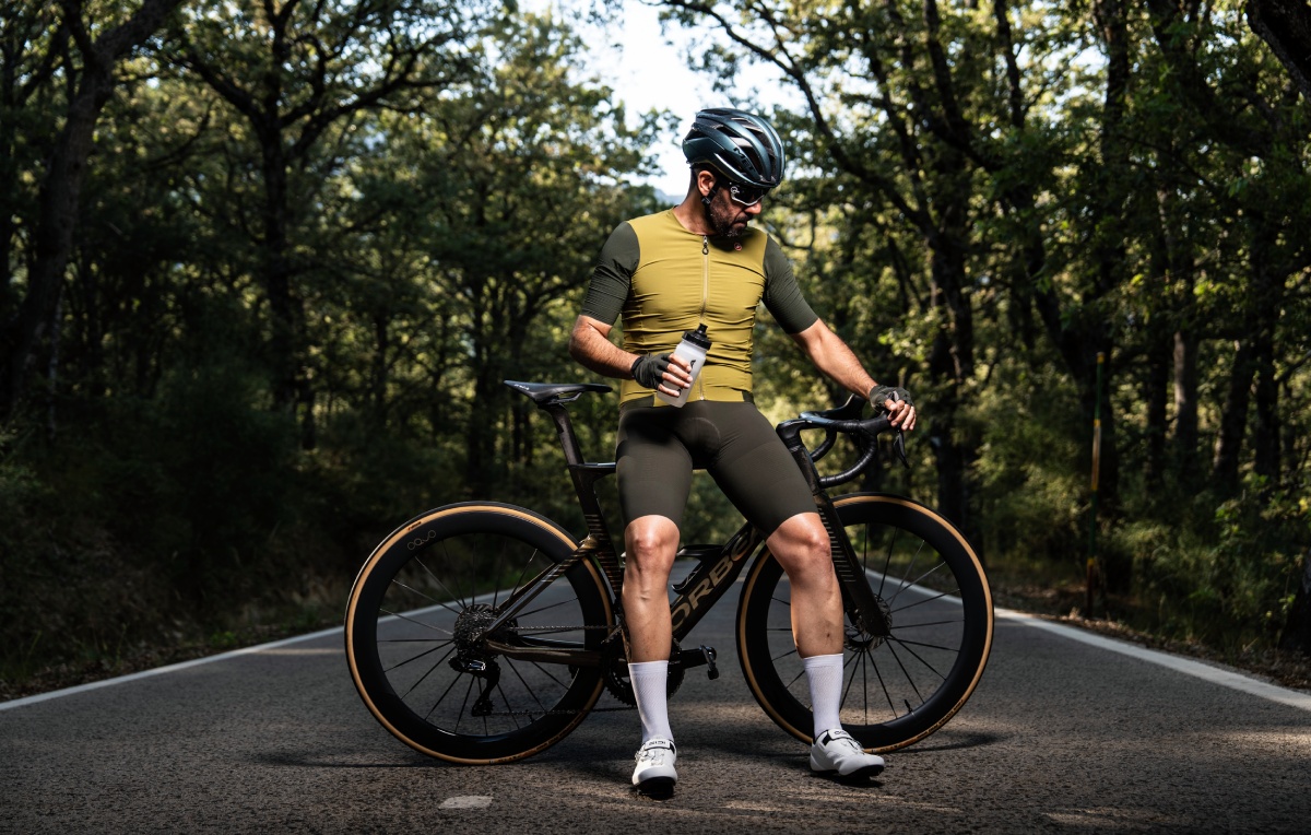 Probamos la nueva Orbea Orca Aero, más rápida, estable y ligera
