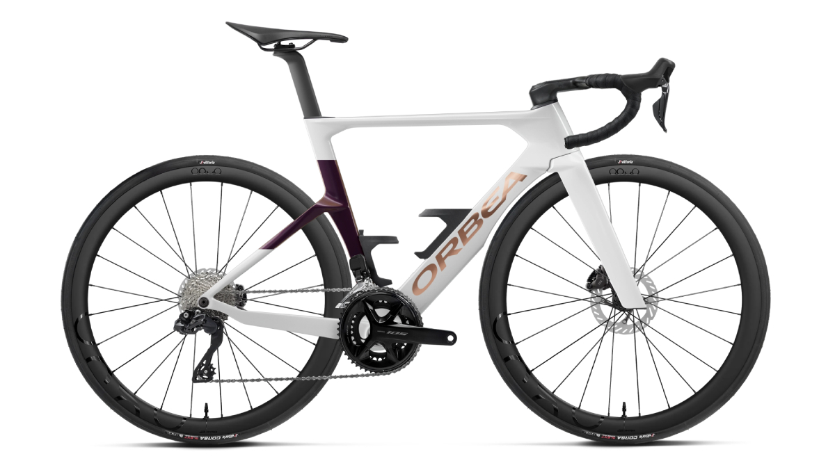 Probamos la nueva Orbea Orca Aero, más rápida, estable y ligera
