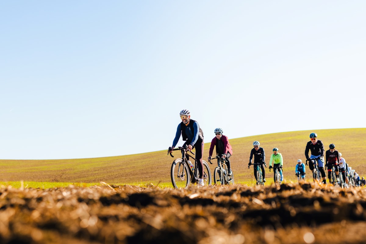 “El sur escondido”, gravel sin prisas en el último capítulo de Pachamama Cycling 