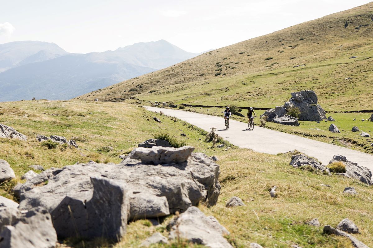 Así ha sido la 2ª Puro Pirineo Gravel - Pachamama: convivencia, gastronomía… y gravel de montaña.
