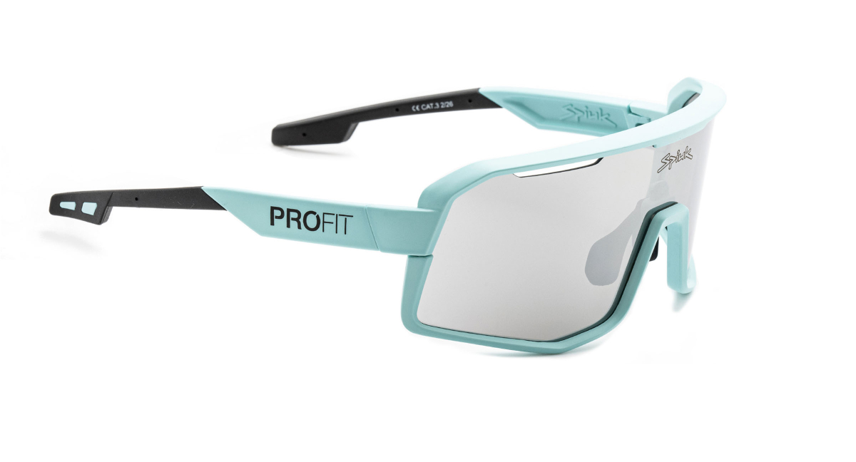 Spiuk Vitamina: el pack especial de maillot y gafas diseñado por la marca para este verano