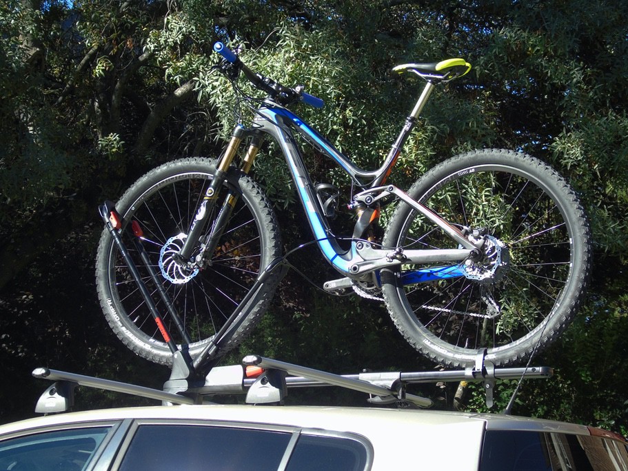Portabicis de techo Yakima Frontloader