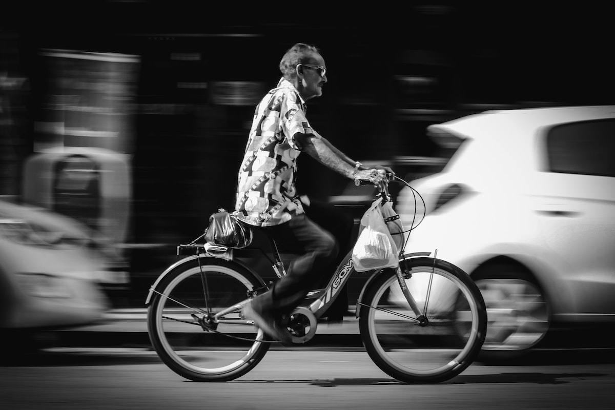 Ciclistas por las calles de la ciudad