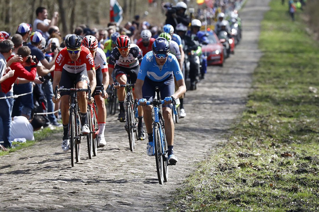  corredor del Movistar Team