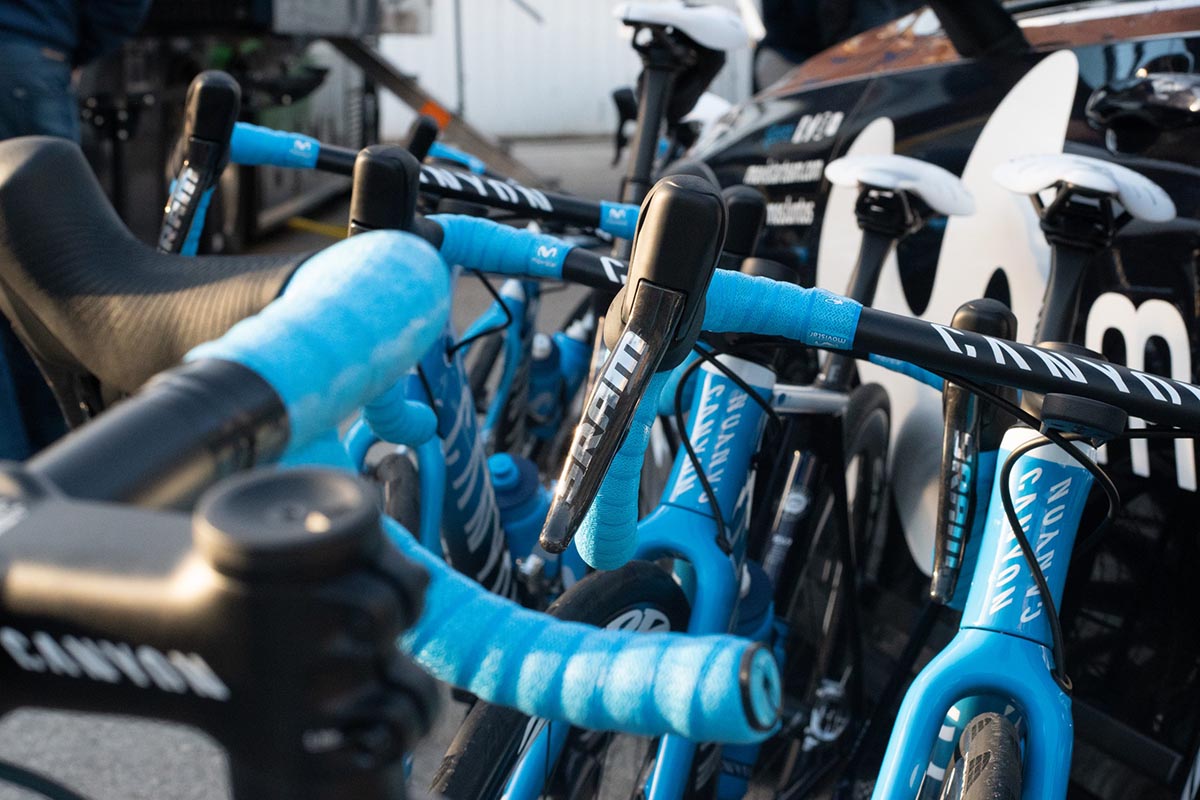 Canyon Ultimate CF SLX con SRAM Red eTAP AXS