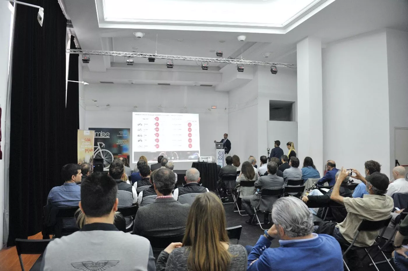 4º Informe anual AMBE "El sector de la bicicleta en cifras 2017"