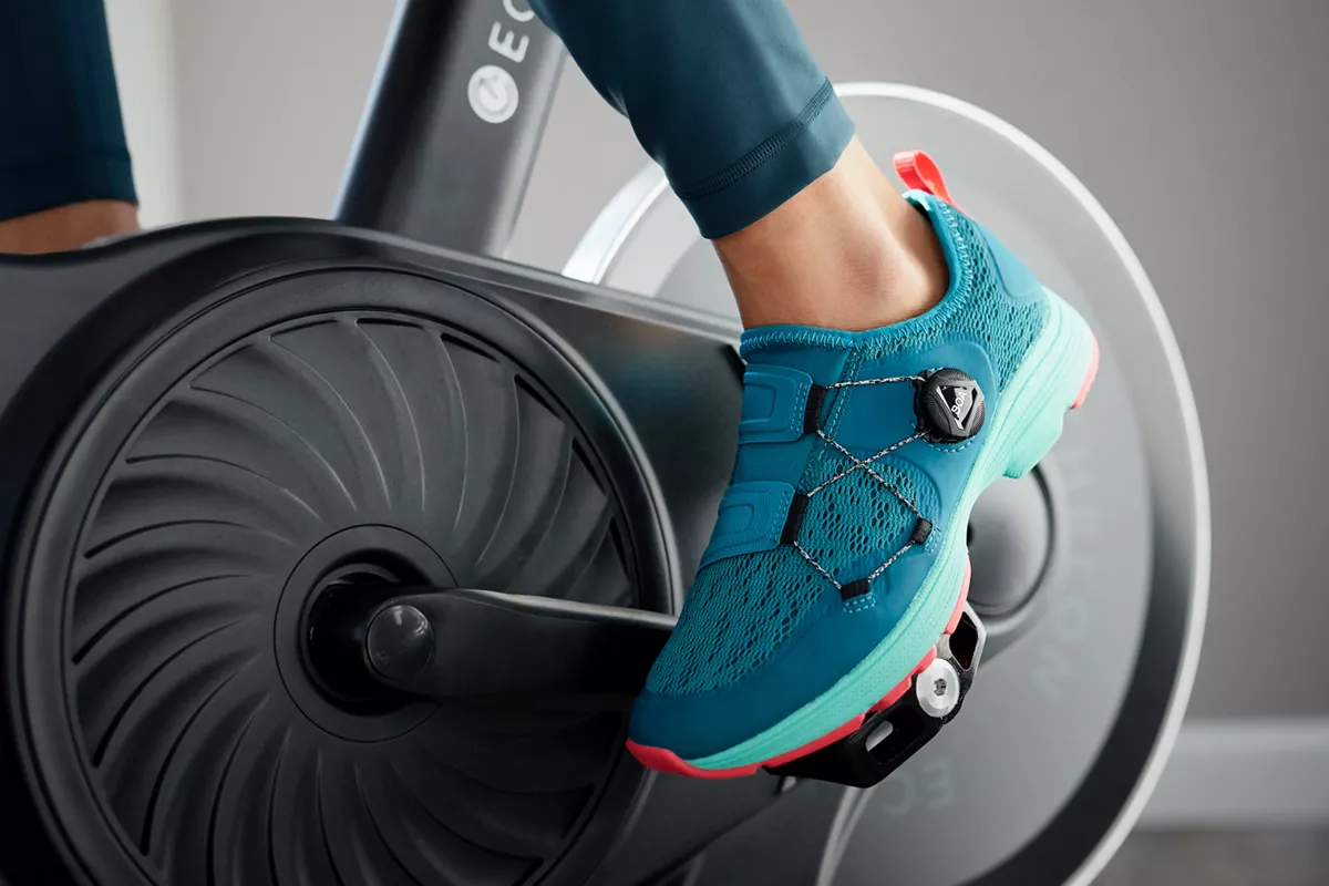 Nuevas zapatillas Bontrager Cadence Spin para ciclo indoor y fitness