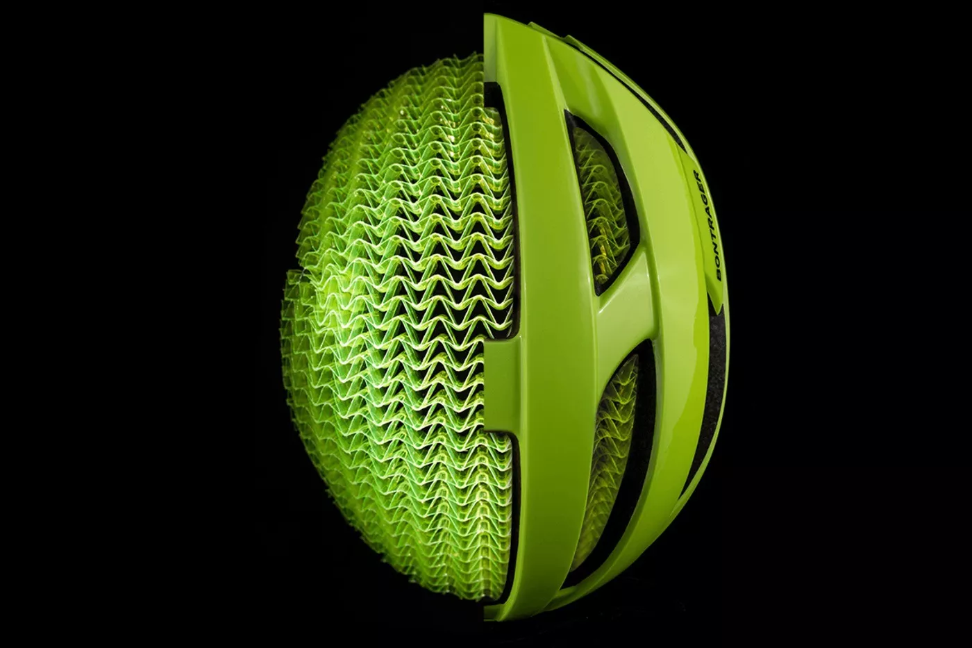Estructura de protección en los cascos Bontrager WaveCel